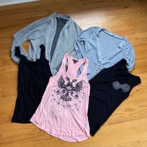Lot of 5 Medium Tops!